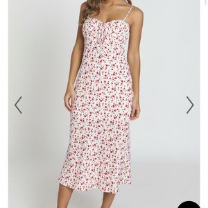 SWEET POT by SHOWPO - RUSHING BACK DRESS IN RED FLORAL - Size US 4